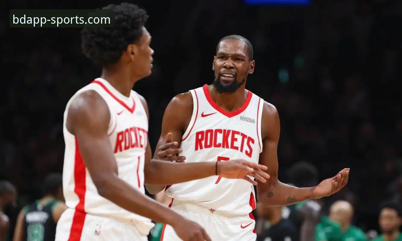 火箭VS尼克斯：杜兰特27分引领三连胜，数据背后谁更胜一筹？